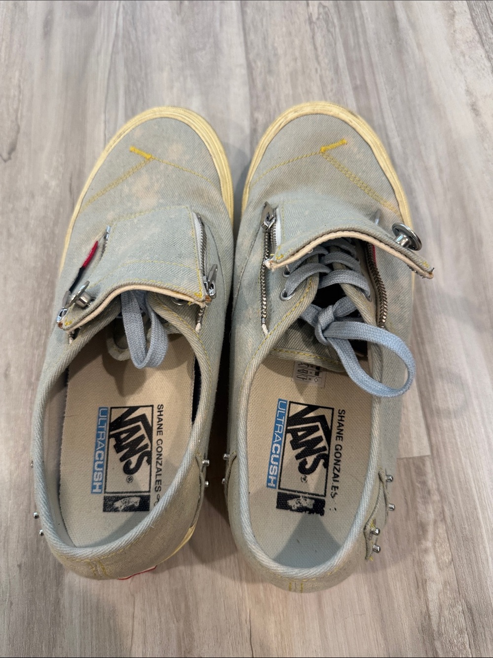 Van’s Shane Gonzalez Size 10